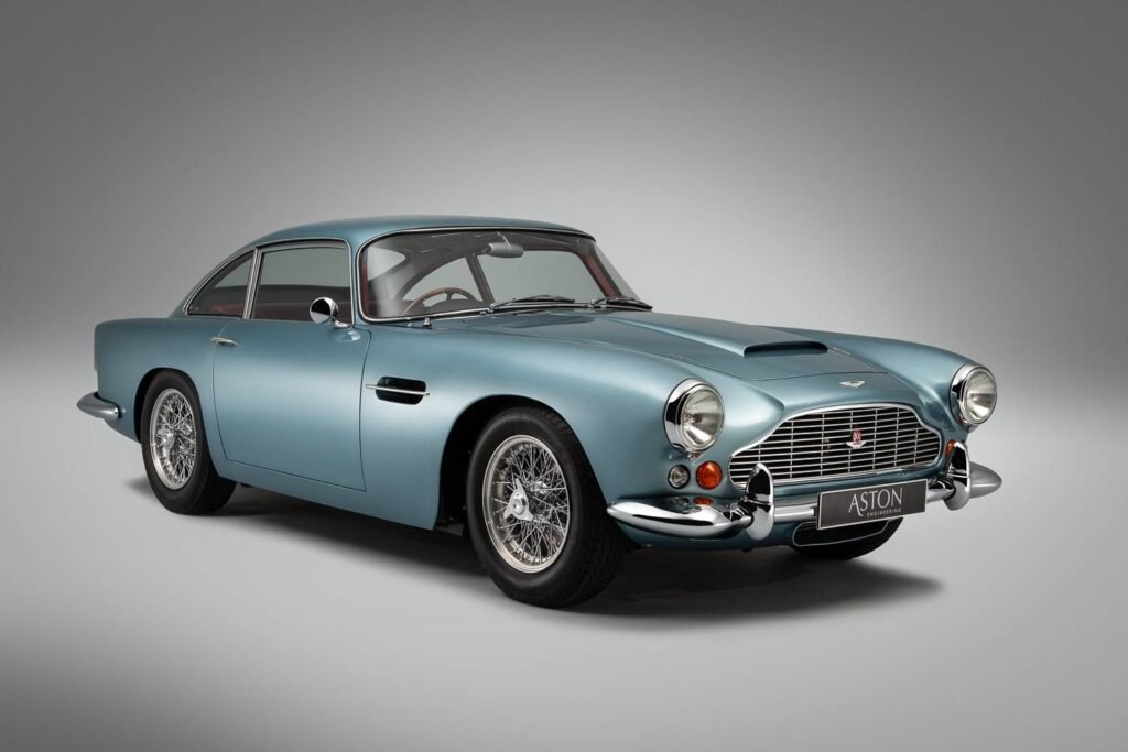 aston martin db4